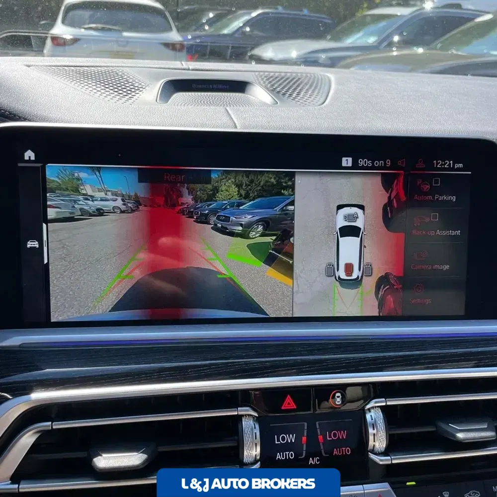 2021 BMW X7 M50i