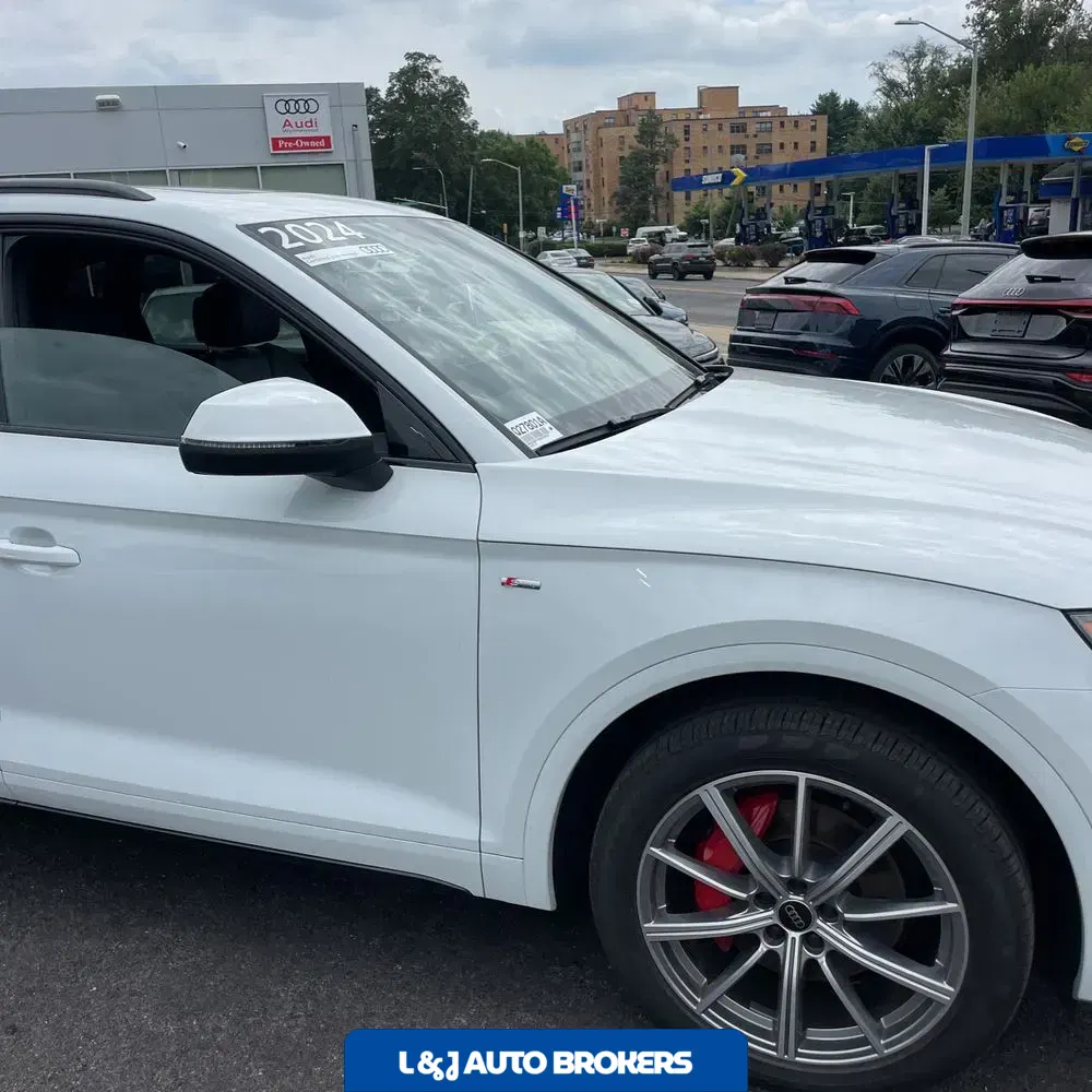 2024 Audi Q5 S-Line Prem+ 55 PHEV