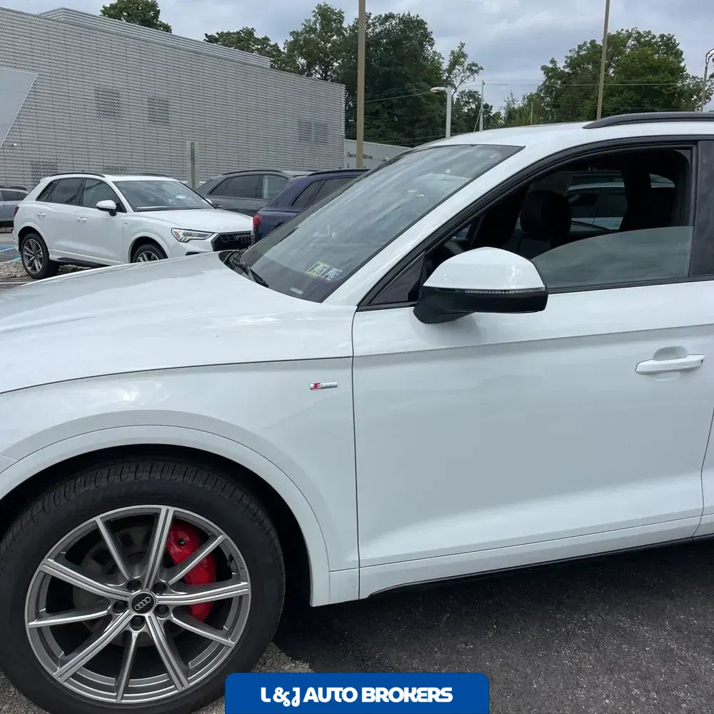 2024 Audi Q5 S-Line Prem+ 55 PHEV