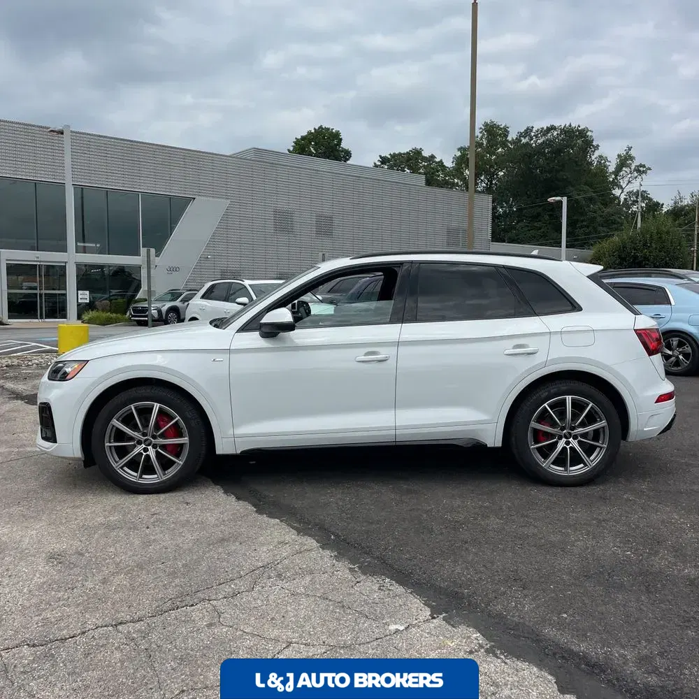 2024 Audi Q5 S-Line Prem+ 55 PHEV