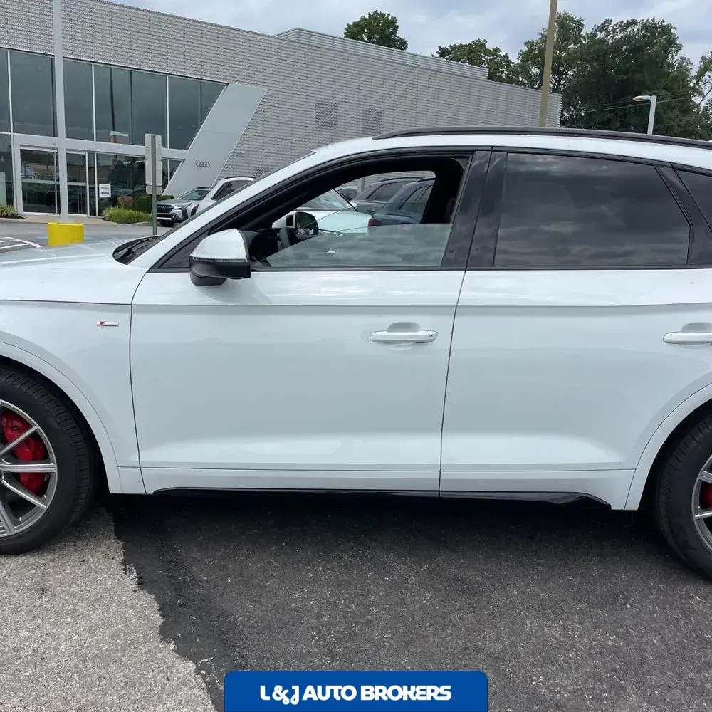 2024 Audi Q5 S-Line Prem+ 55 PHEV