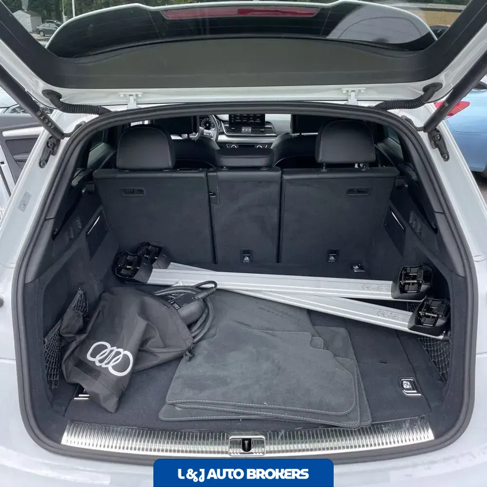 2024 Audi Q5 S-Line Prem+ 55 PHEV