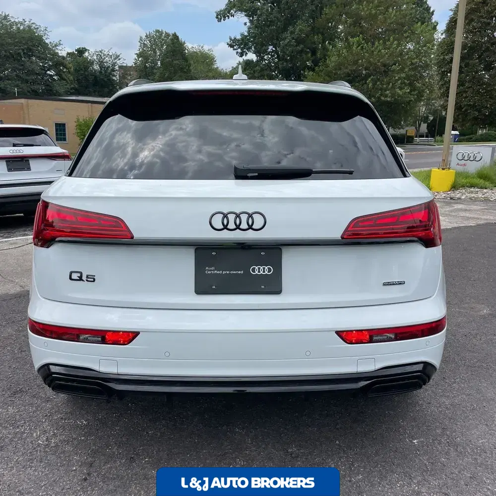 2024 Audi Q5 S-Line Prem+ 55 PHEV