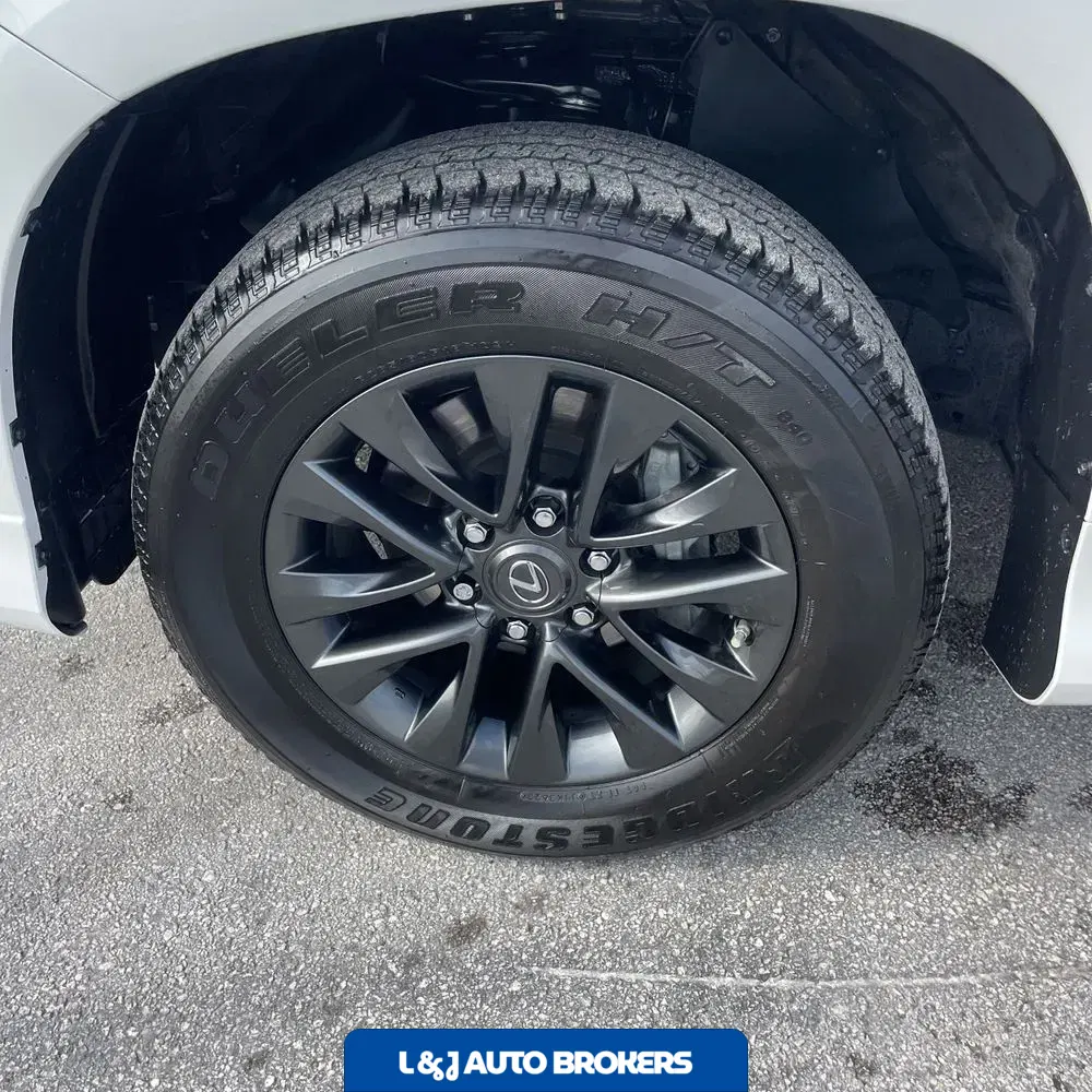2023 Lexus GX 460 Base