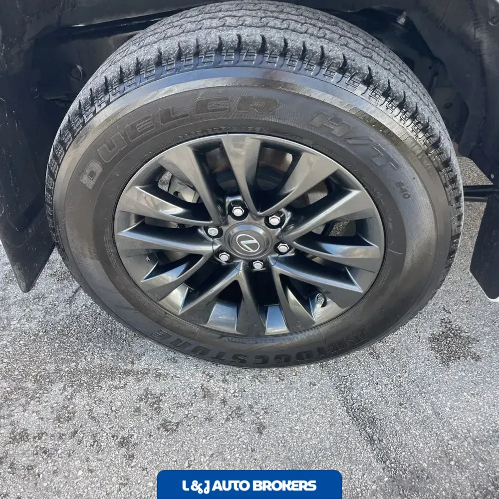 2023 Lexus GX 460 Base