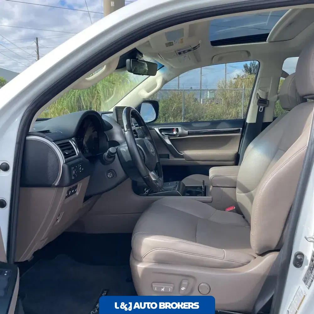 2023 Lexus GX 460 Base