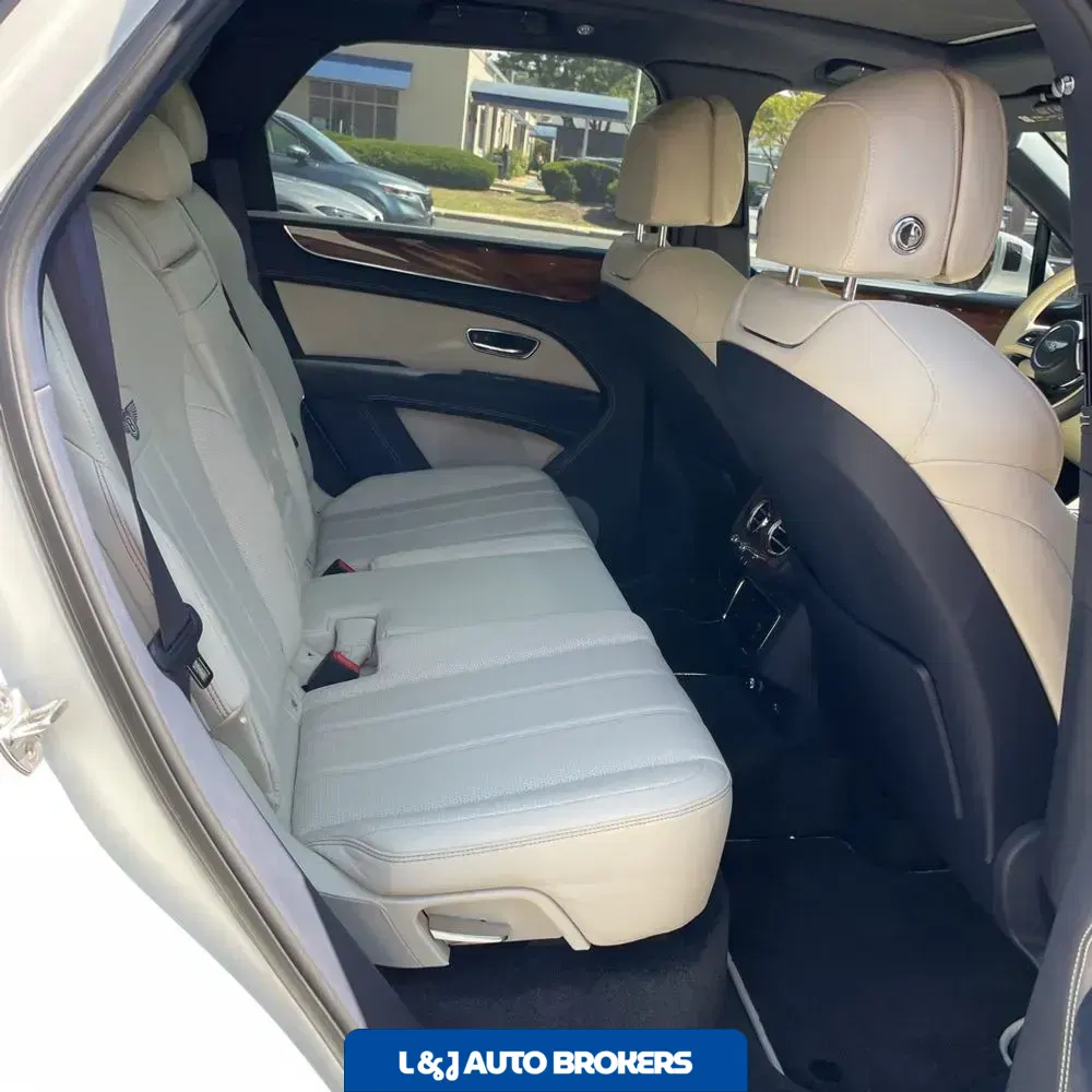 2021 Bentley Bentayga V8