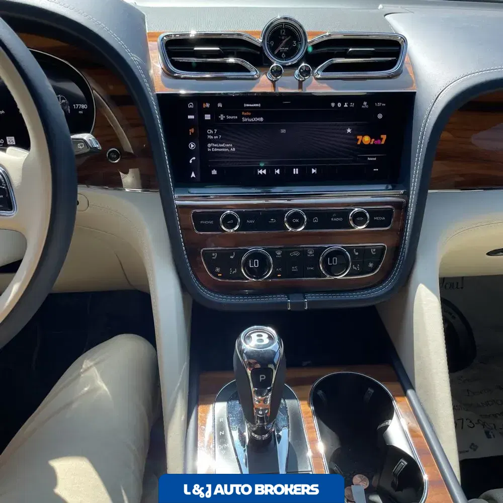 2021 Bentley Bentayga V8