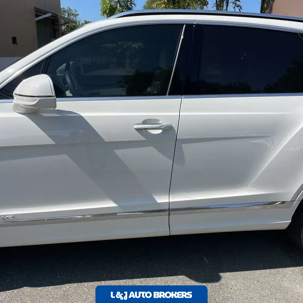2021 Bentley Bentayga V8