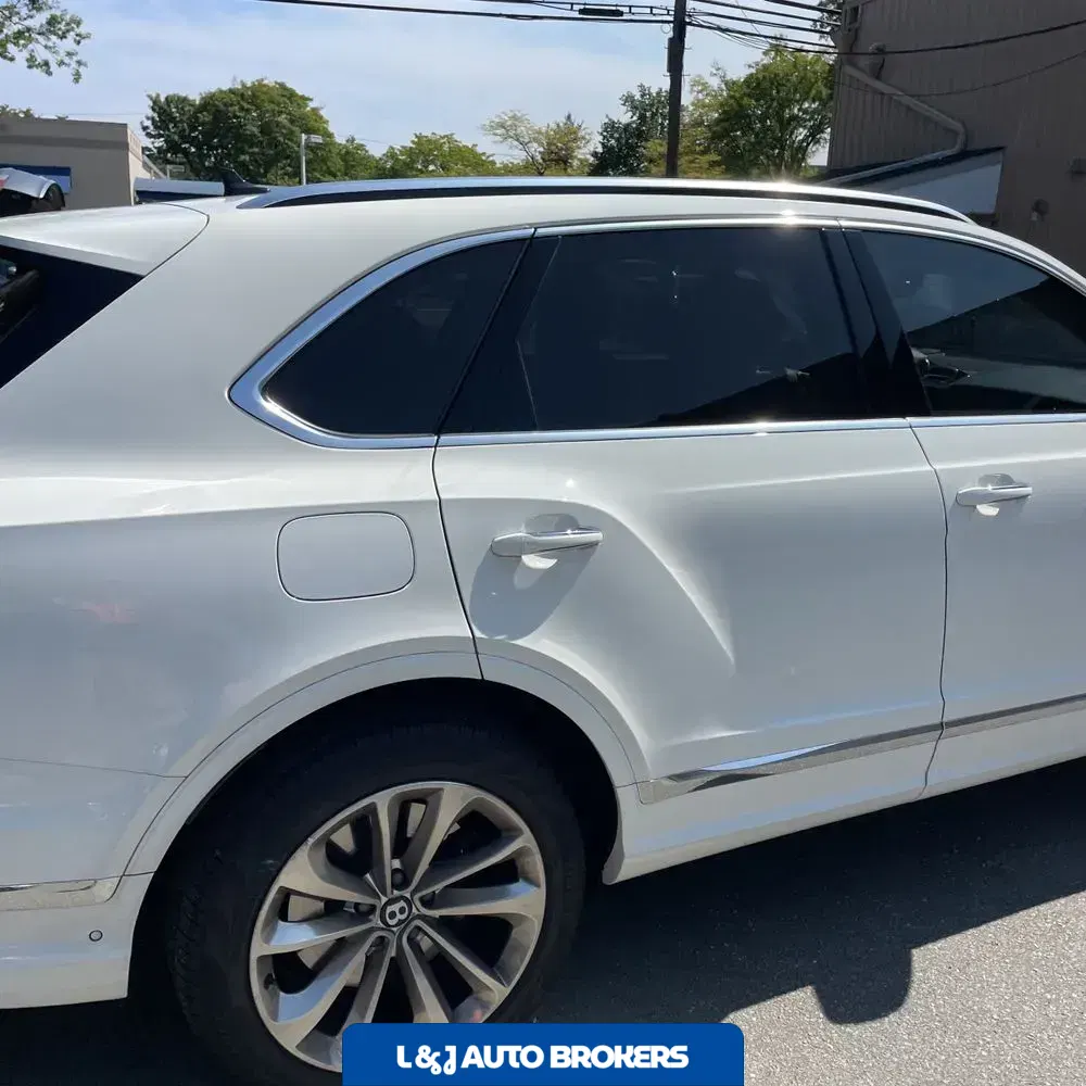 2021 Bentley Bentayga V8