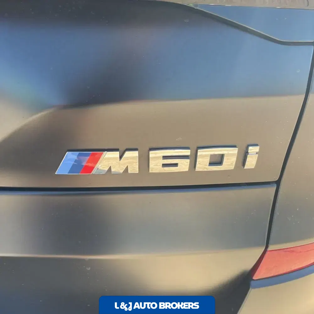 2024 BMW X5 M60i