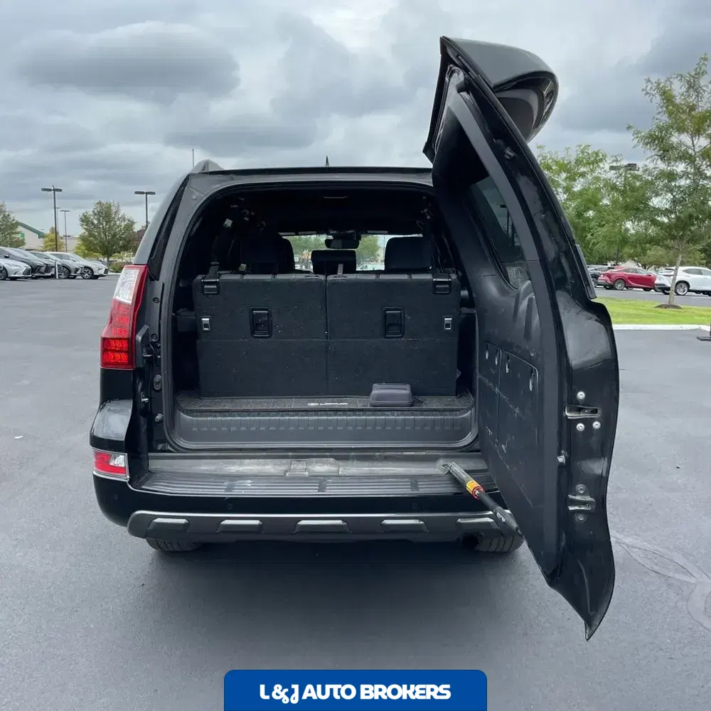 2022 Lexus GX 460 Base
