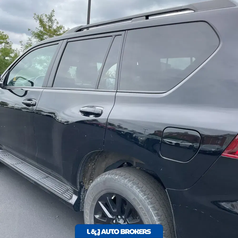 2022 Lexus GX 460 Base