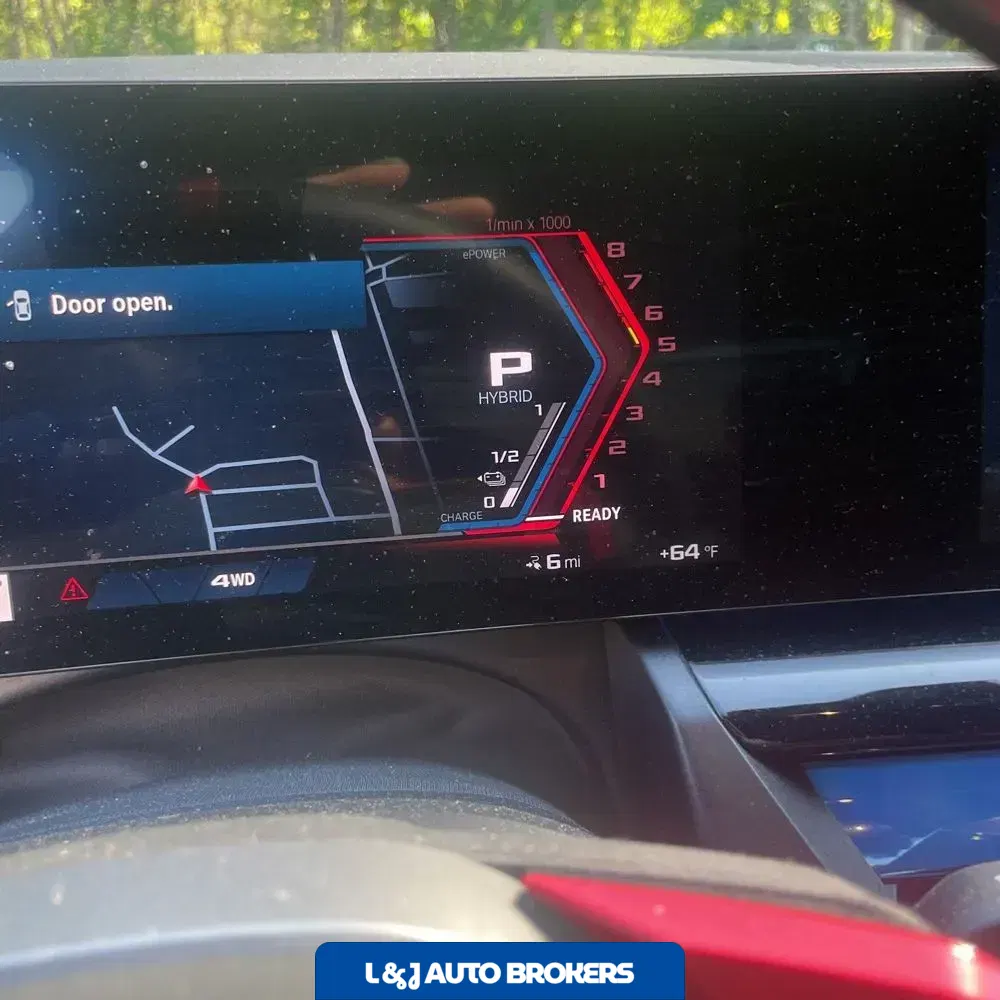 2025 BMW M5 Base