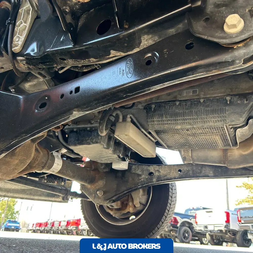 2023 Ford F-450 Super Duty Lariat