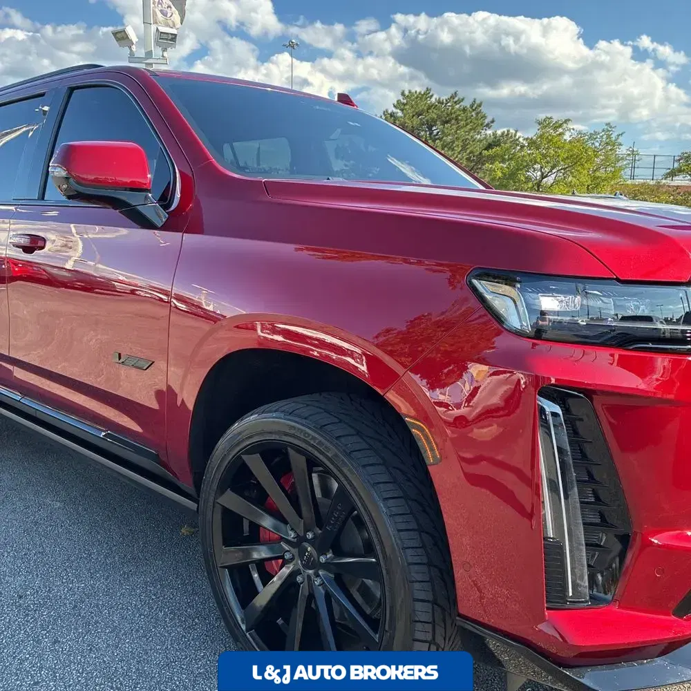 2023 Cadillac Escalade-V Base