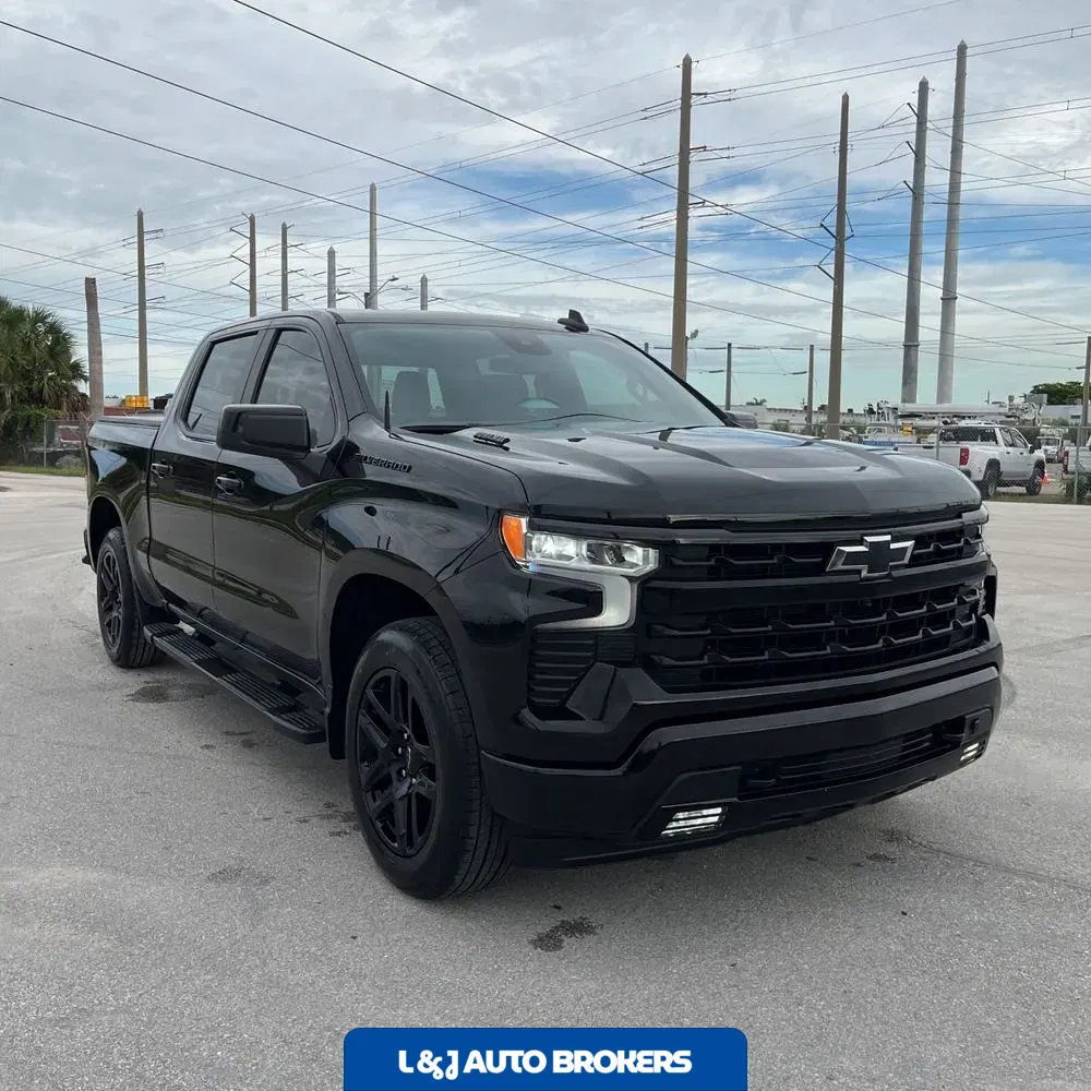 2023 Chevrolet Silverado 1500 RST