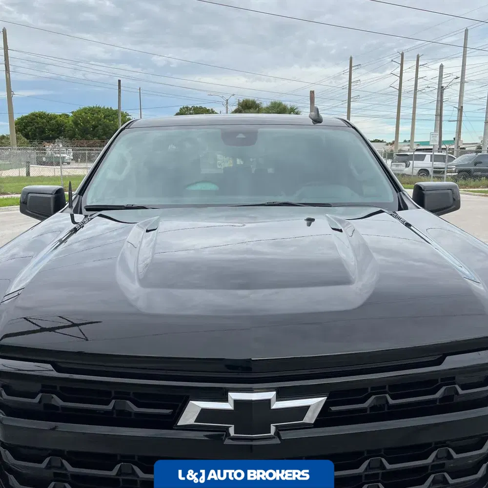 2023 Chevrolet Silverado 1500 RST