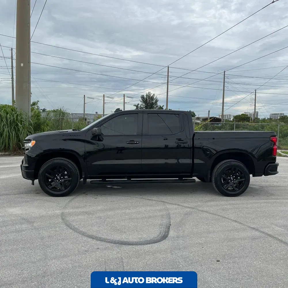 2023 Chevrolet Silverado 1500 RST