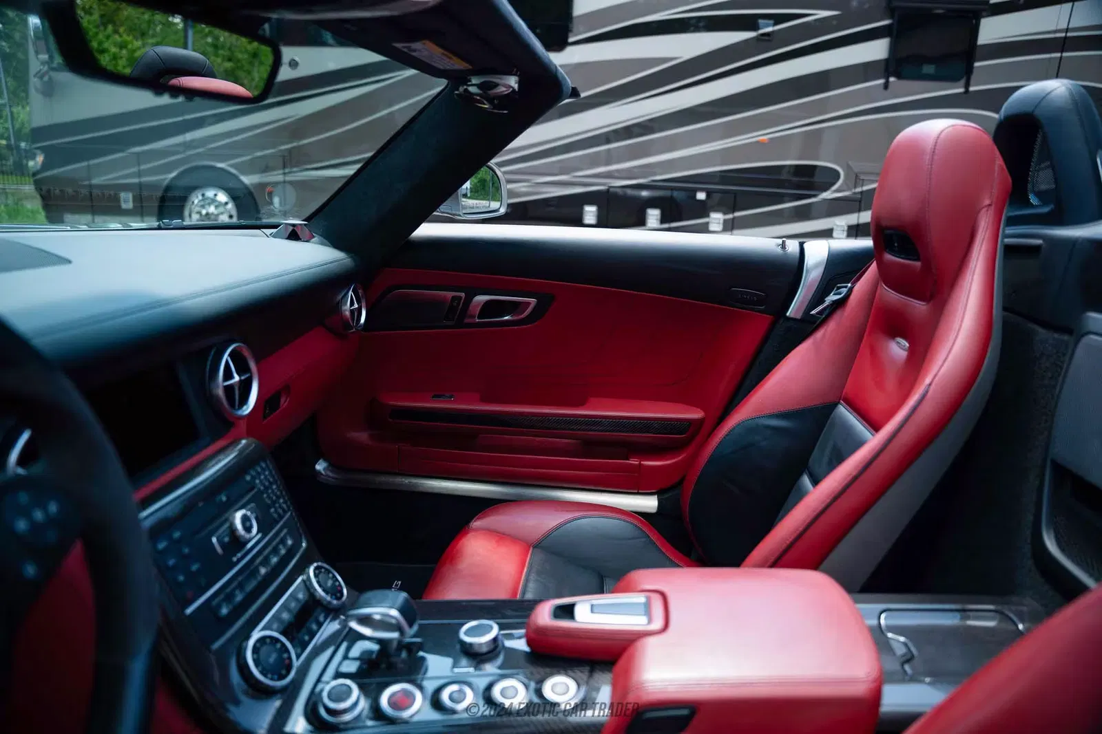 2012 Mercedes-Benz SLS AMG AMG Roadster