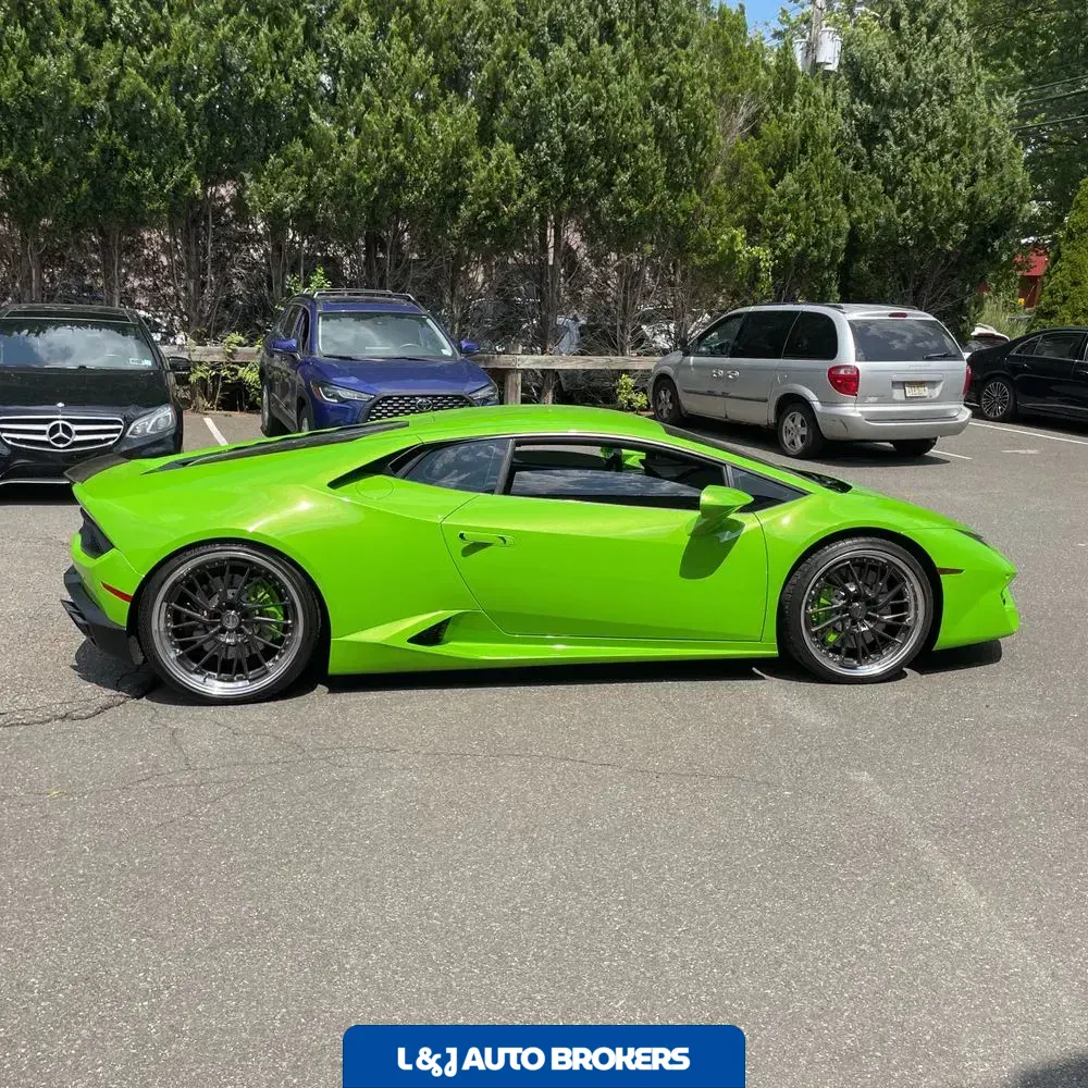 2016 Lamborghini Huracan LP 580-2