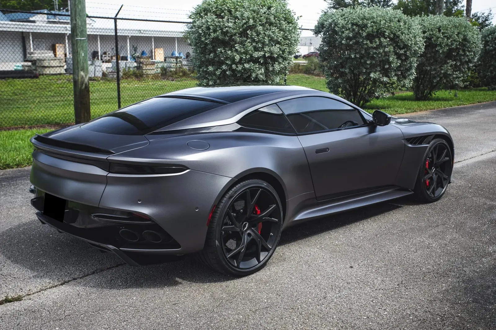 2019 Aston Martin DBS Superleggera Coupe