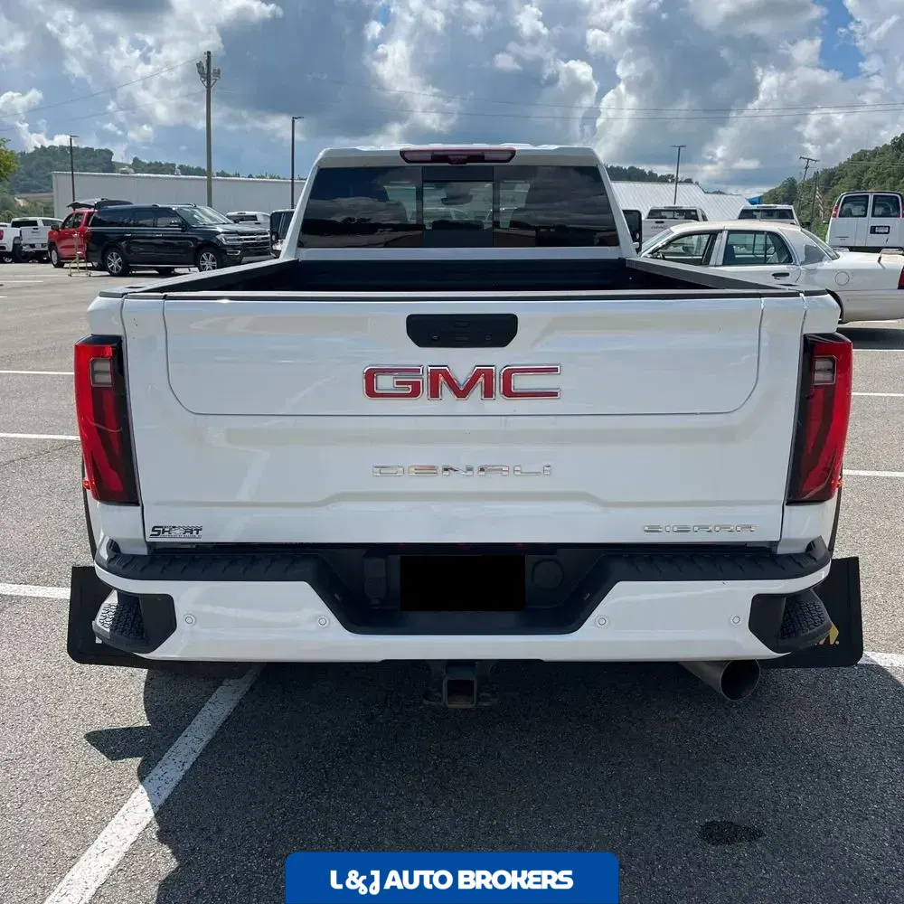 2024 GMC Sierra 3500 Denali