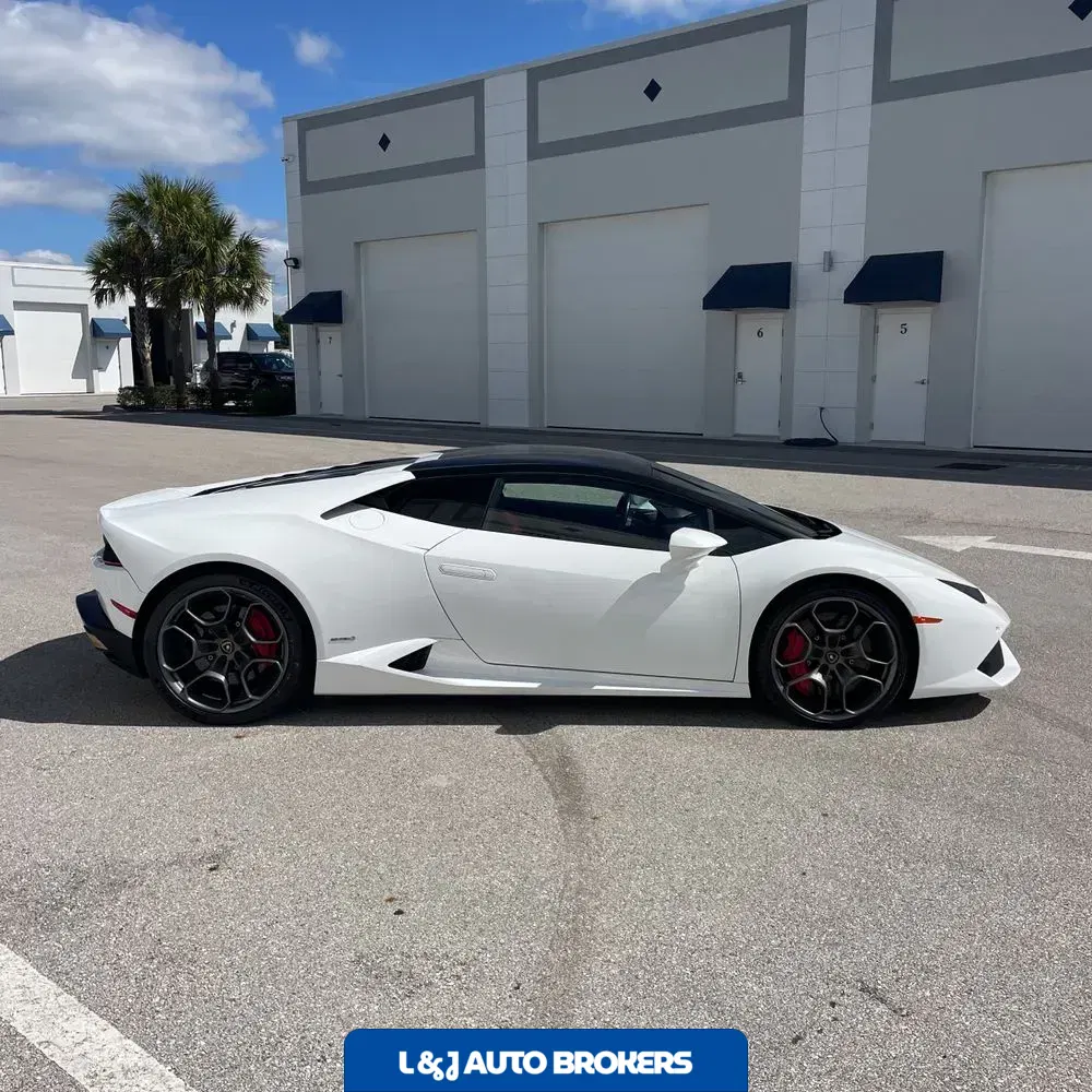 2015 Lamborghini Huracan Base