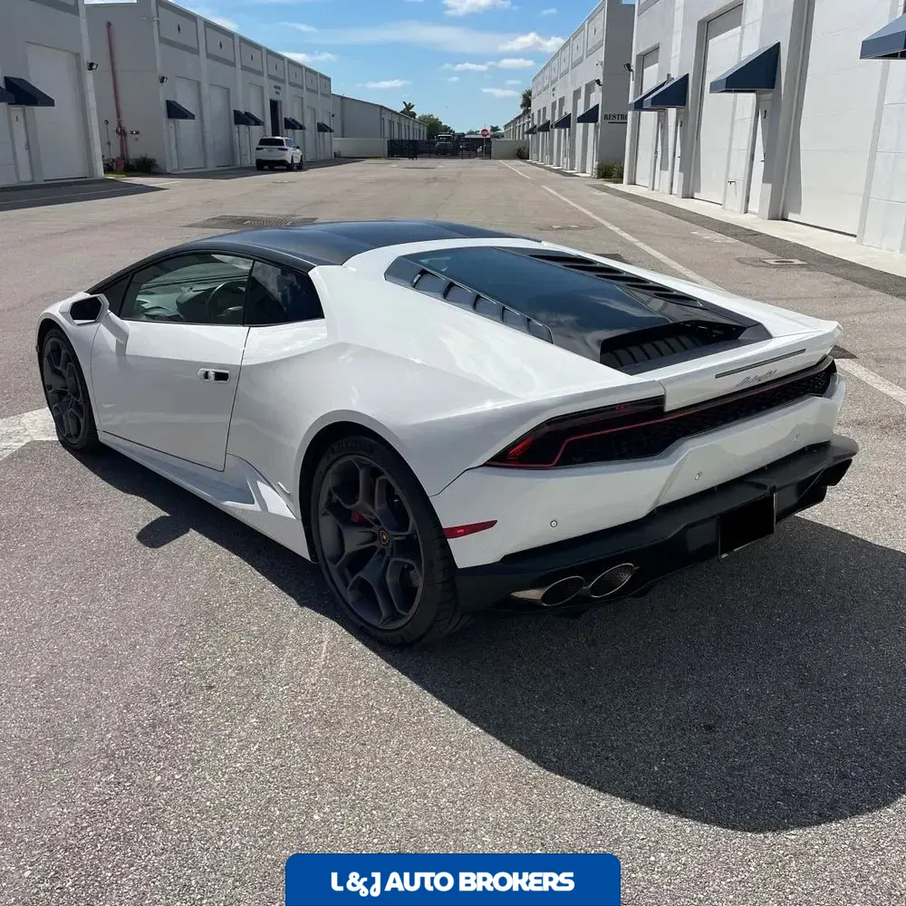 2015 Lamborghini Huracan Base