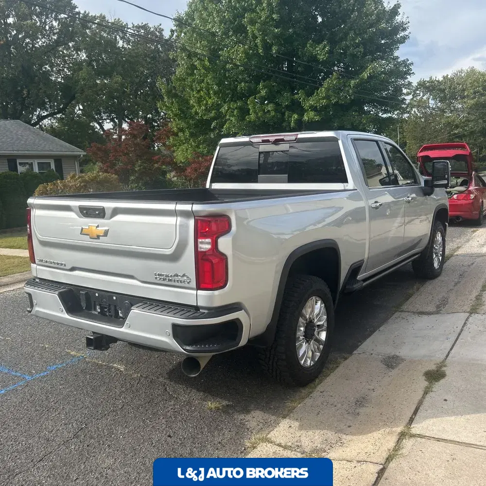 2022 Chevrolet Silverado 2500HD High Country