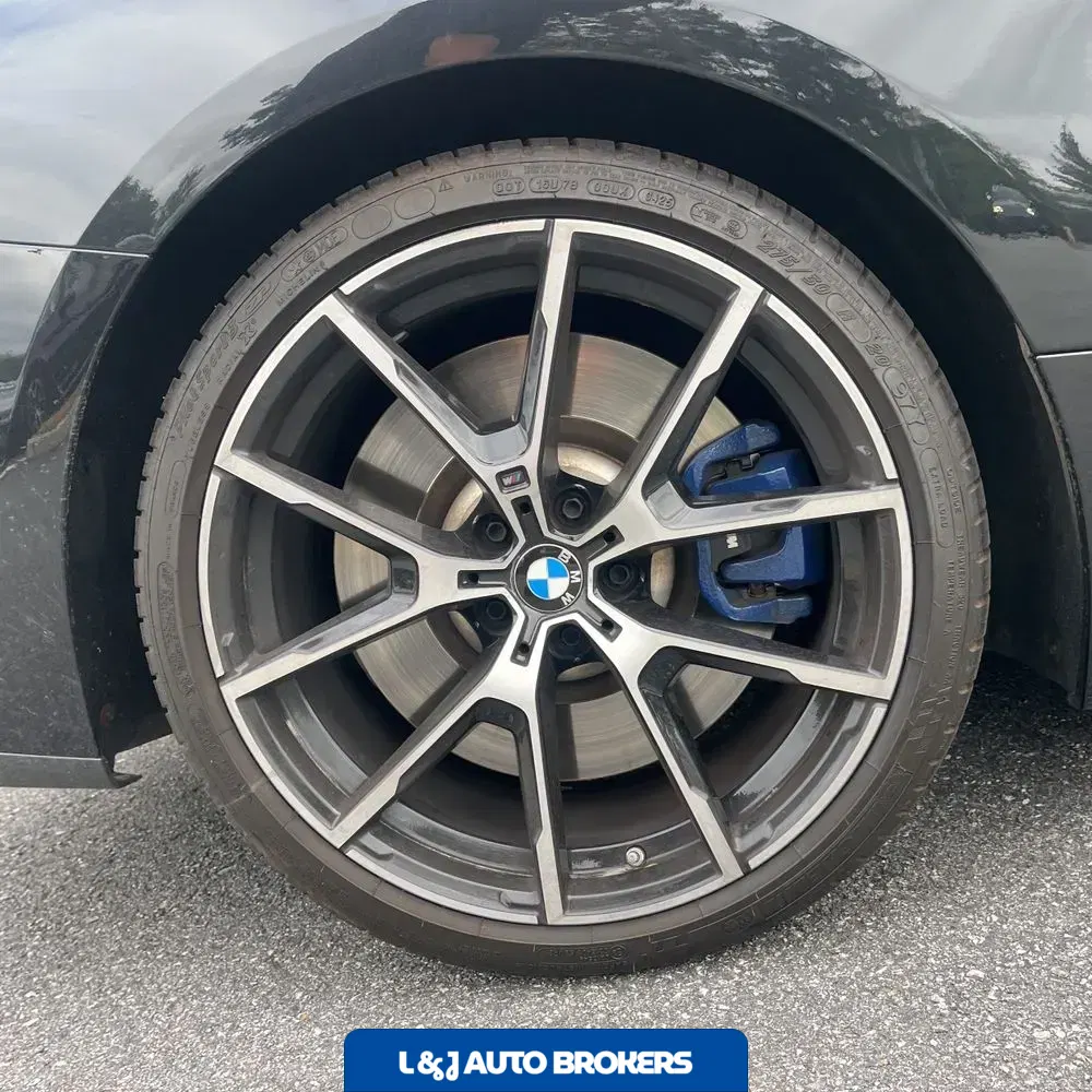 2022 BMW 8-Series M850xi
