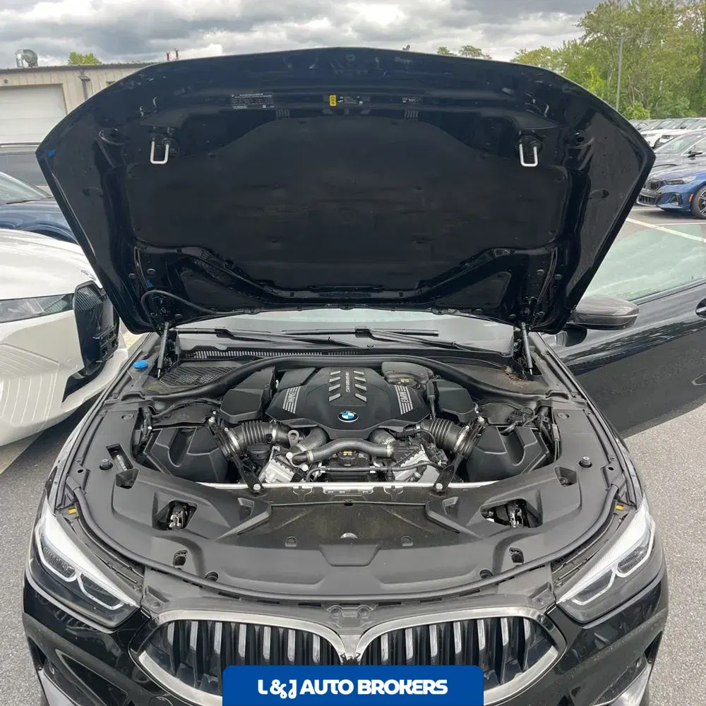2022 BMW 8-Series M850xi