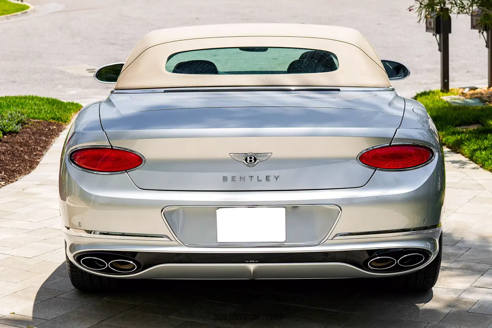 2022 Bentley Continental GTC V8