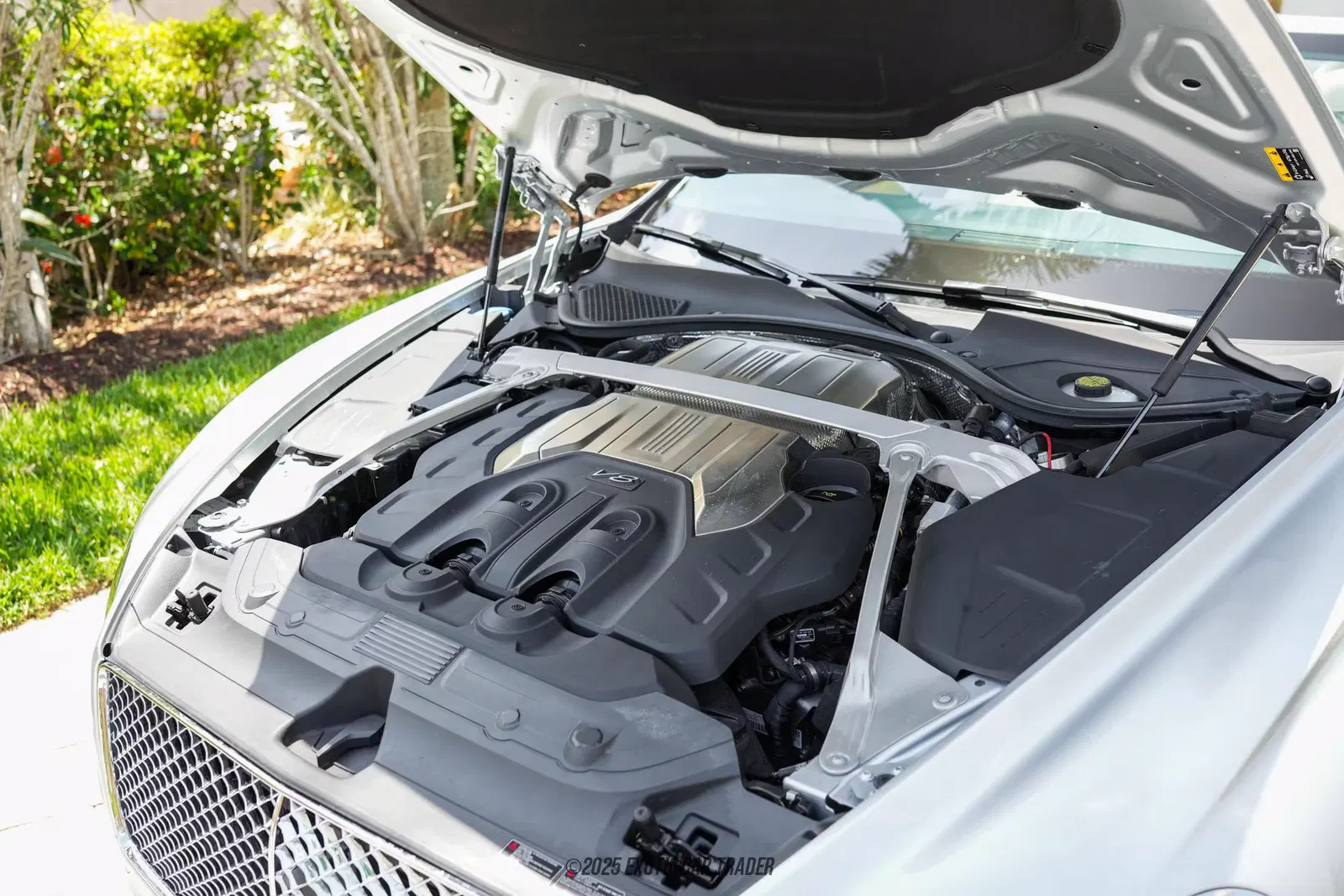 2022 Bentley Continental GTC V8