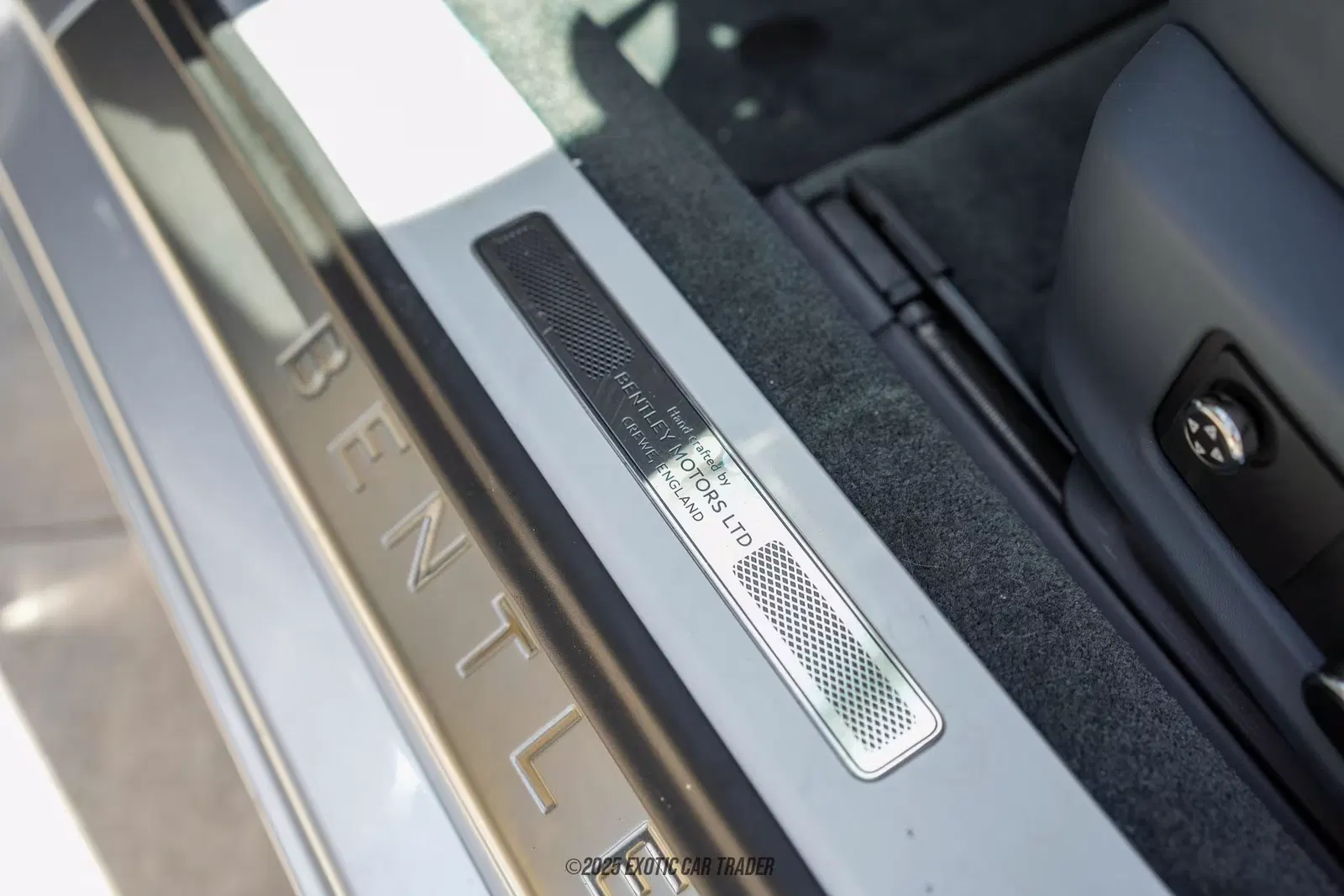 2022 Bentley Continental GTC V8