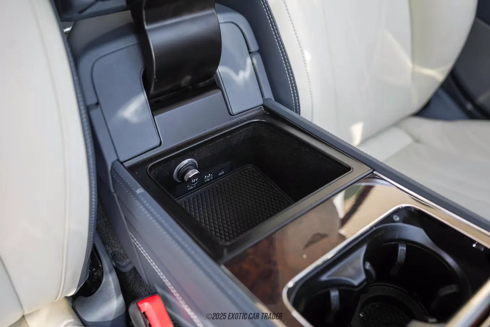 2022 Bentley Continental GTC V8