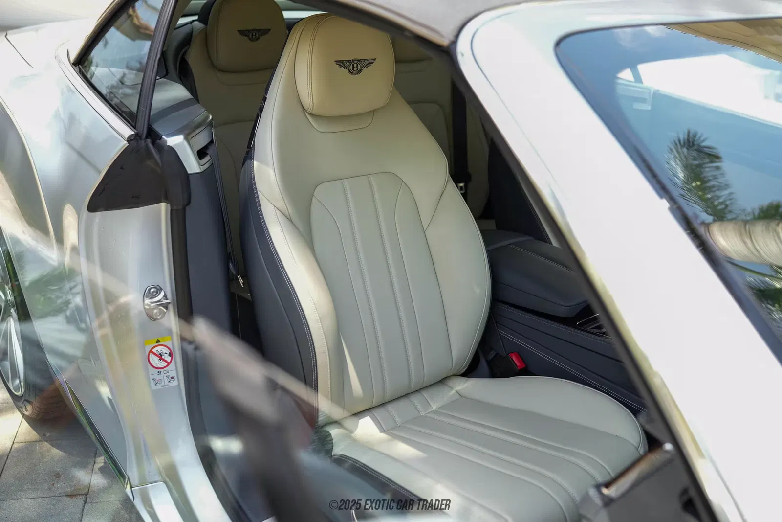 2022 Bentley Continental GTC V8