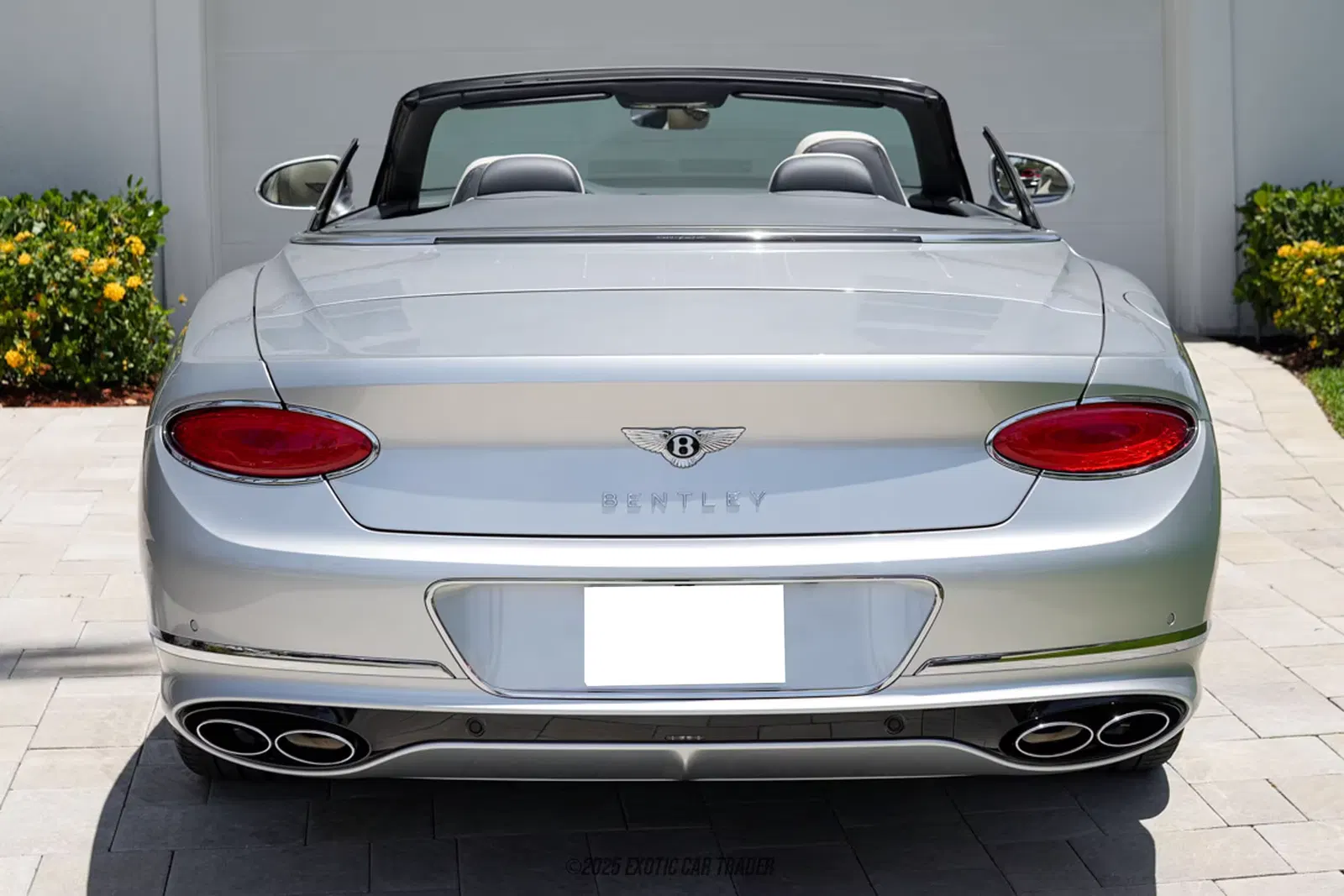 2022 Bentley Continental GTC V8