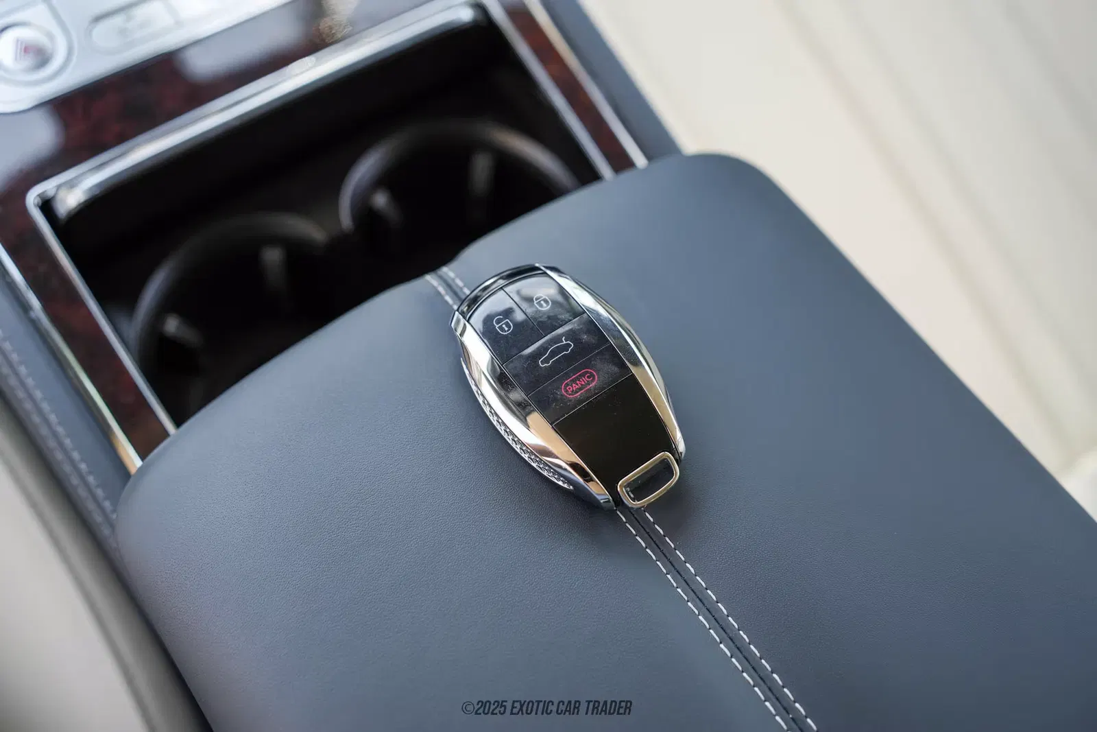 2022 Bentley Continental GTC V8