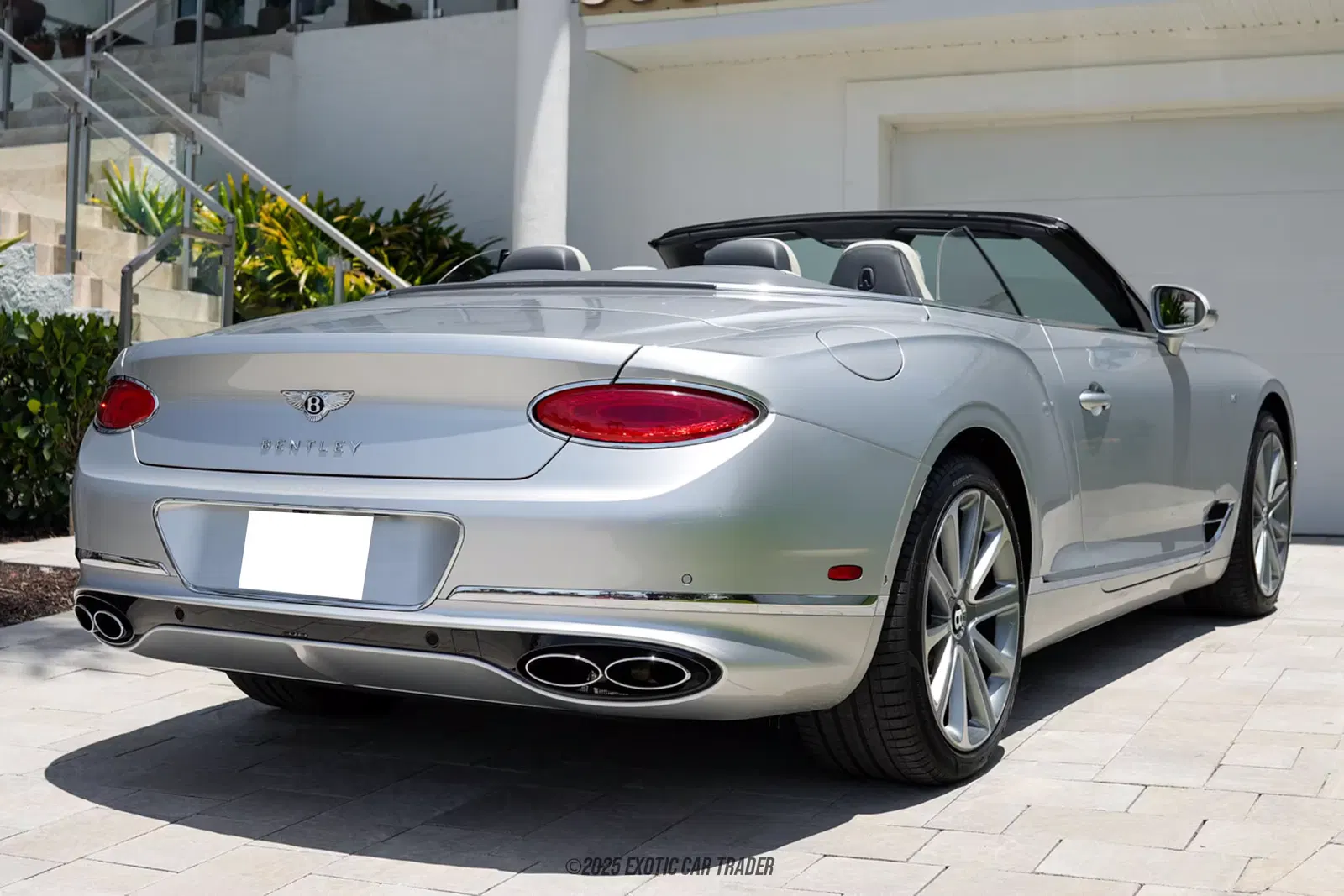 2022 Bentley Continental GTC V8