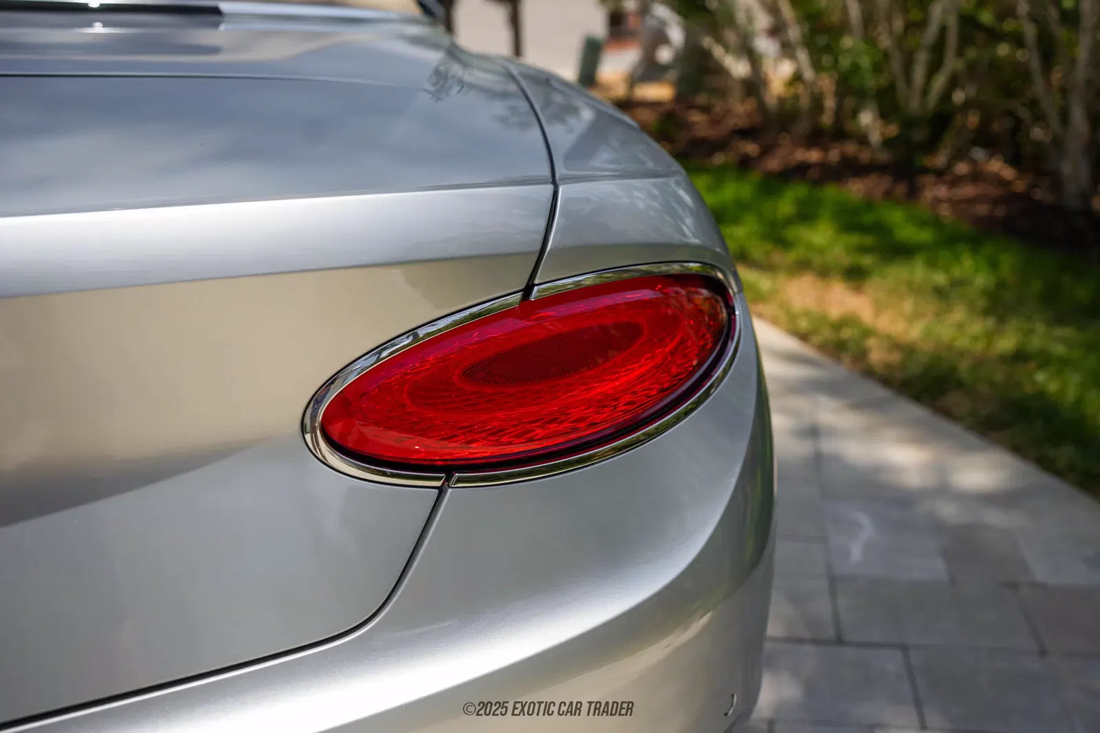 2022 Bentley Continental GTC V8