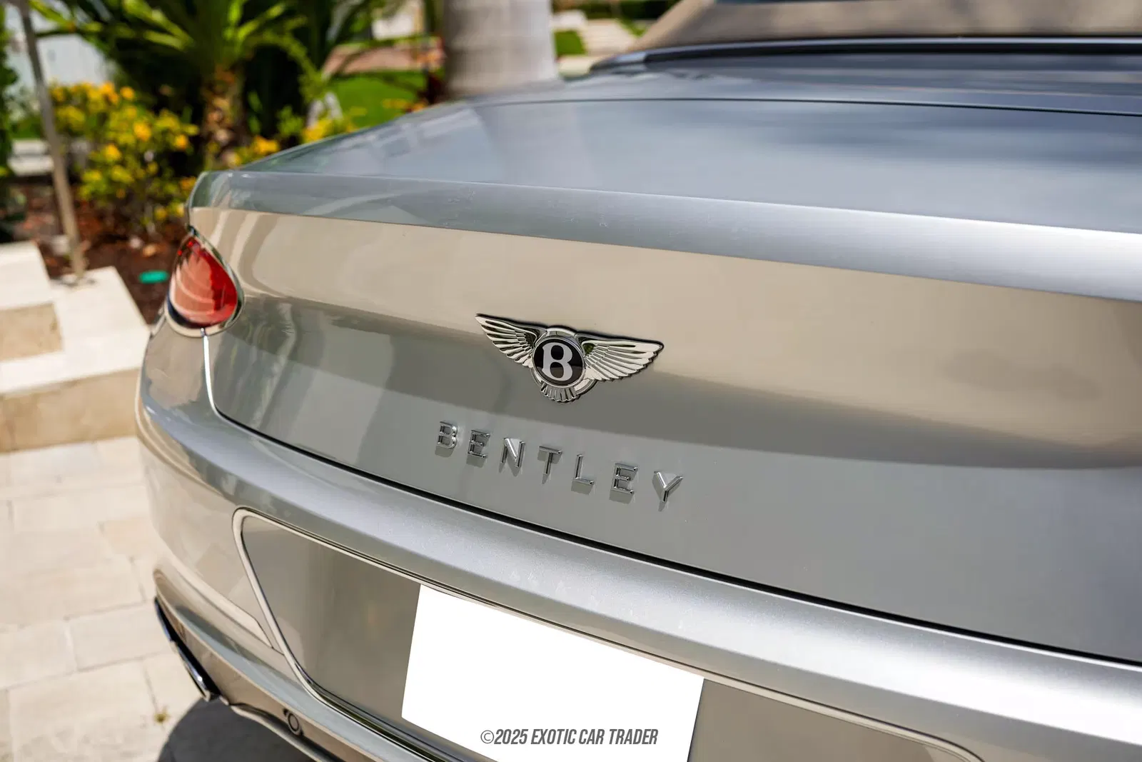 2022 Bentley Continental GTC V8