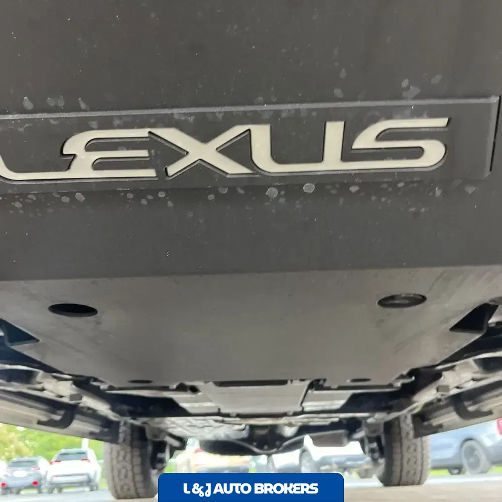 2025 Lexus LX 700h Overtrail