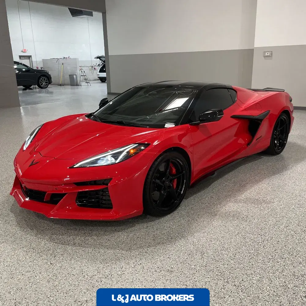 2025 Chevrolet Corvette E-Ray
