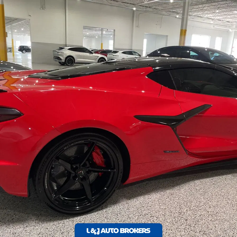 2025 Chevrolet Corvette E-Ray