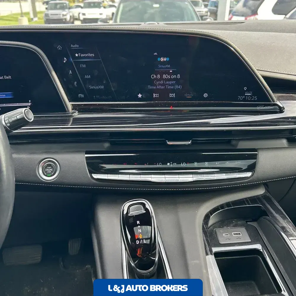 2021 Cadillac Escalade Sport