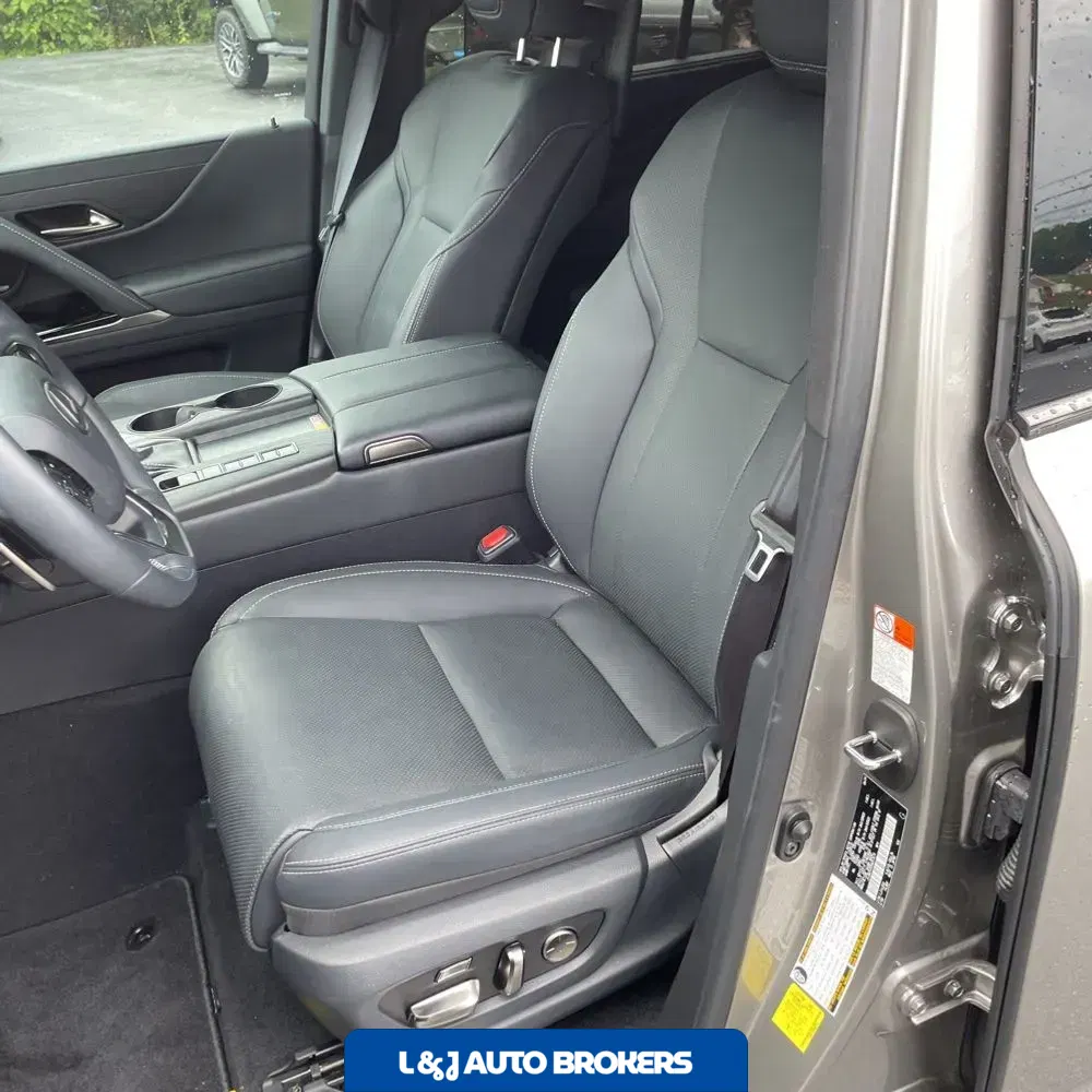 2024 Lexus LX 600 Luxury