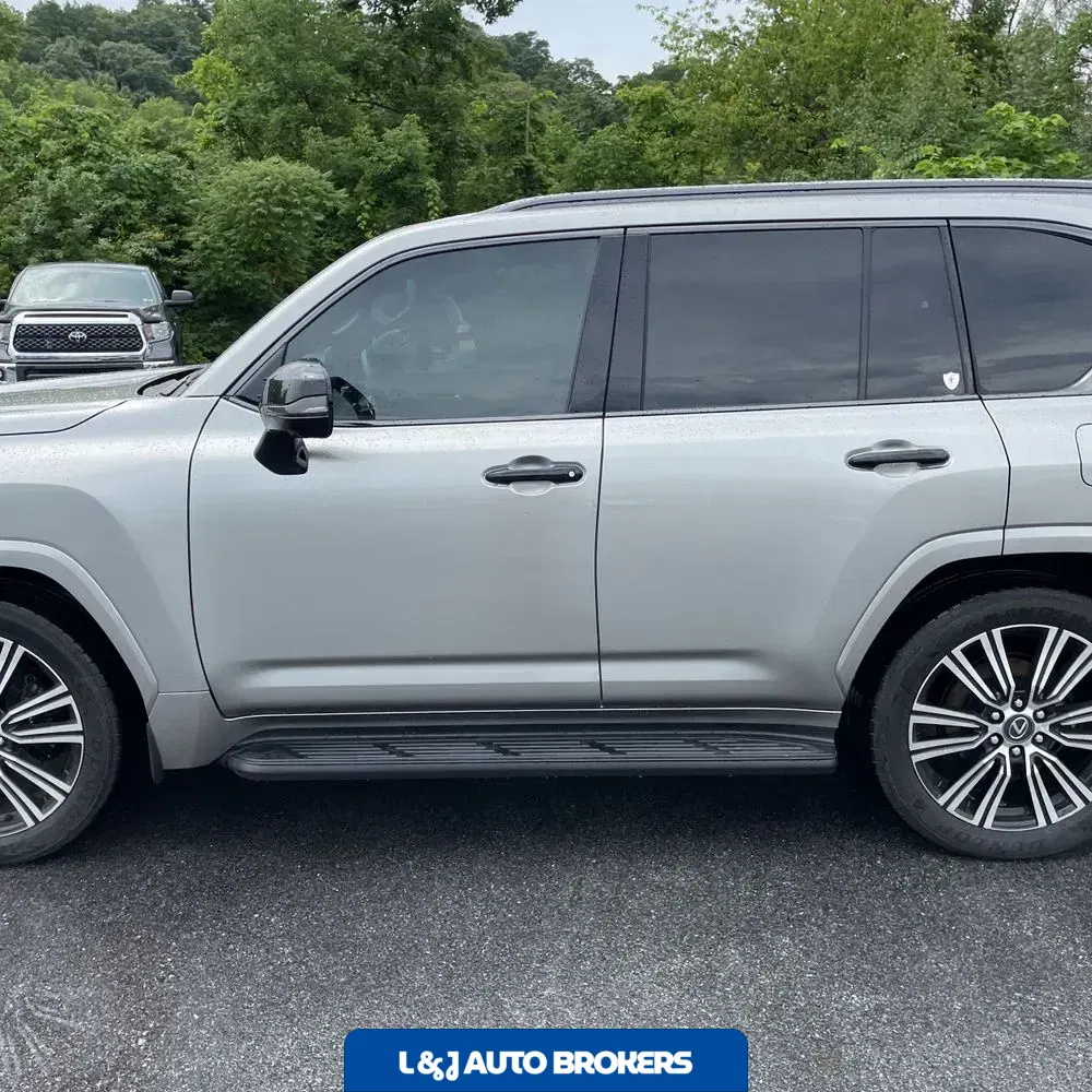 2024 Lexus LX 600 Luxury