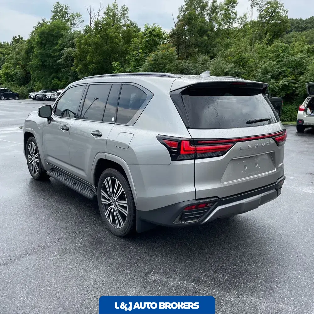 2024 Lexus LX 600 Luxury