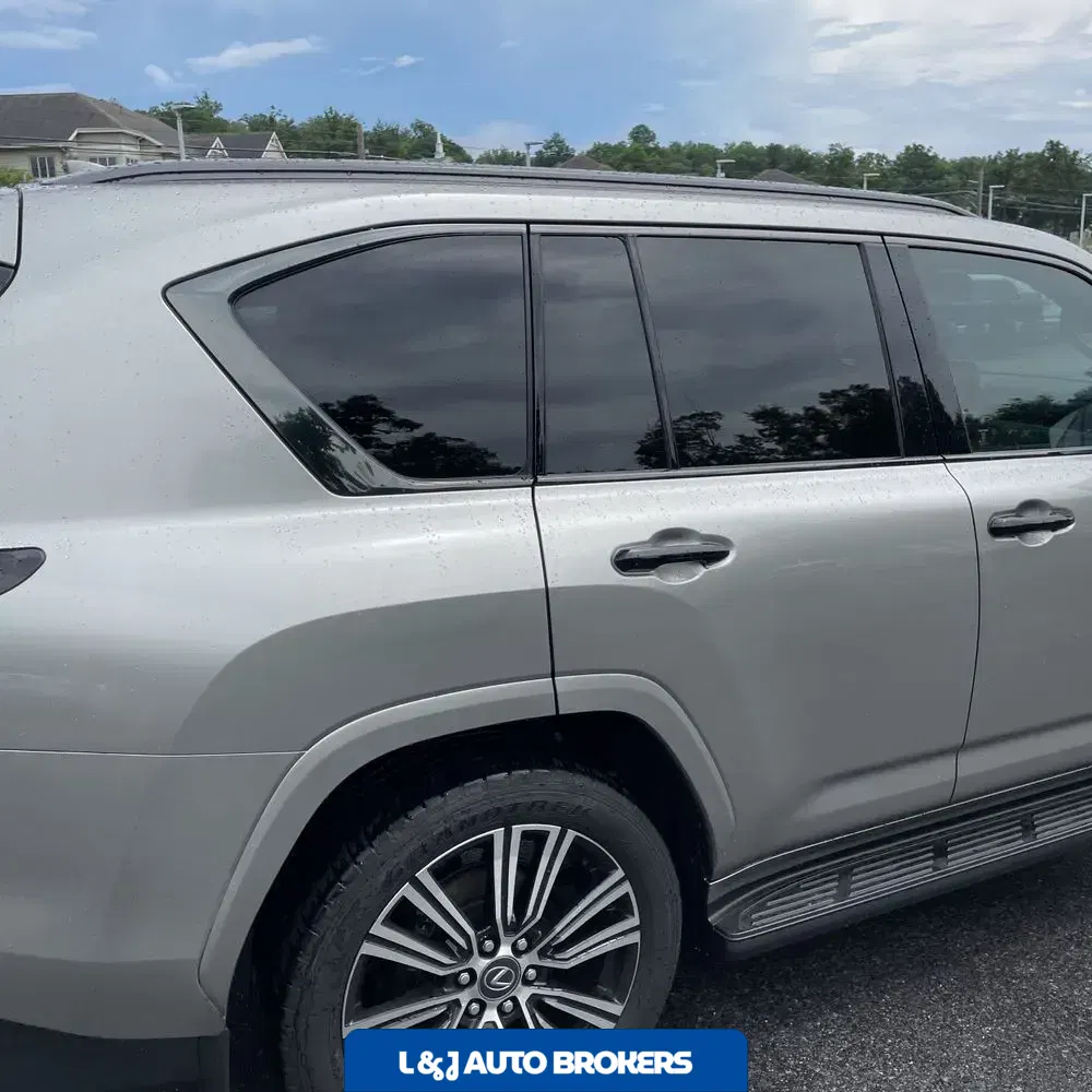 2024 Lexus LX 600 Luxury